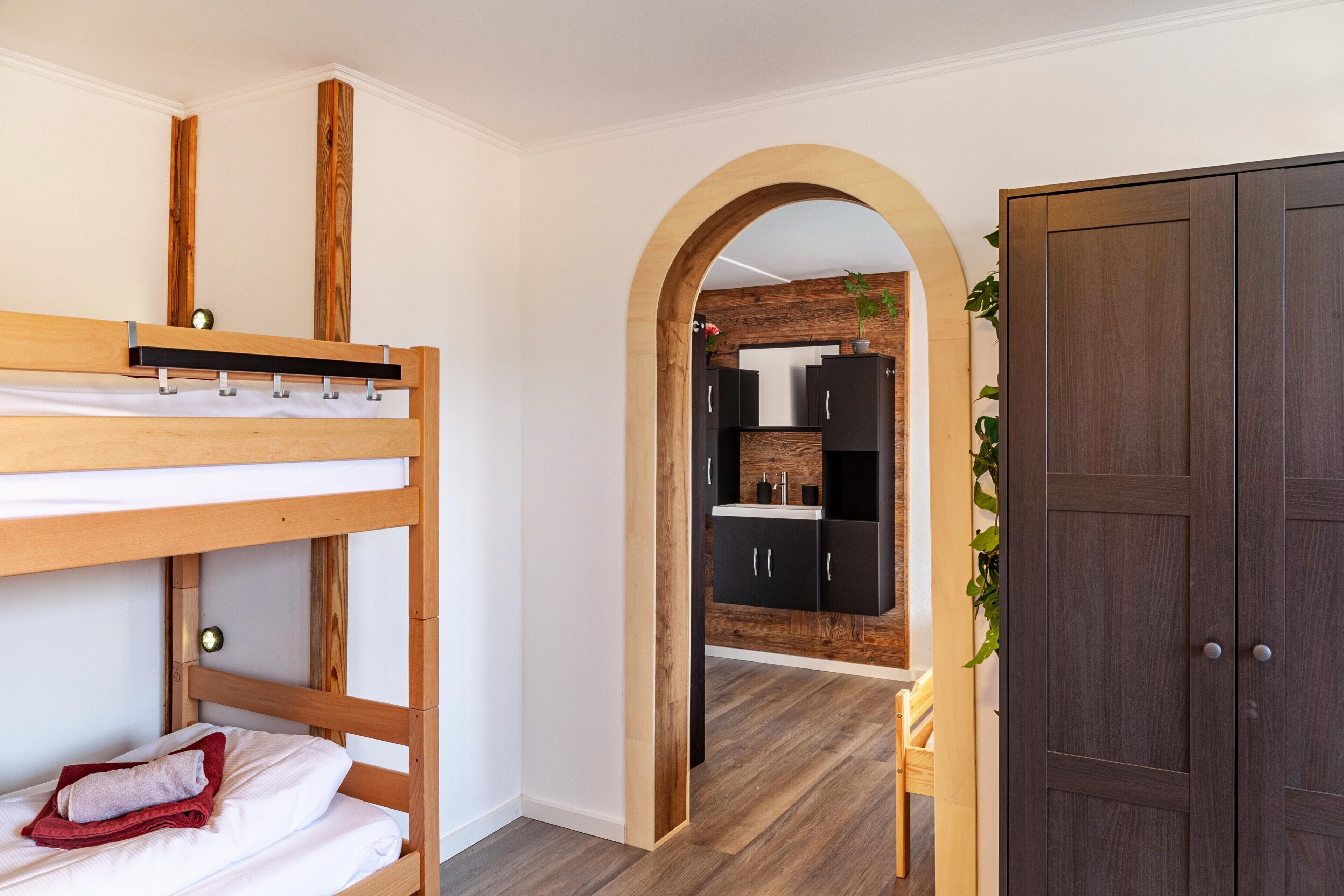 3 bedrooms, free WiFi, bed sheets