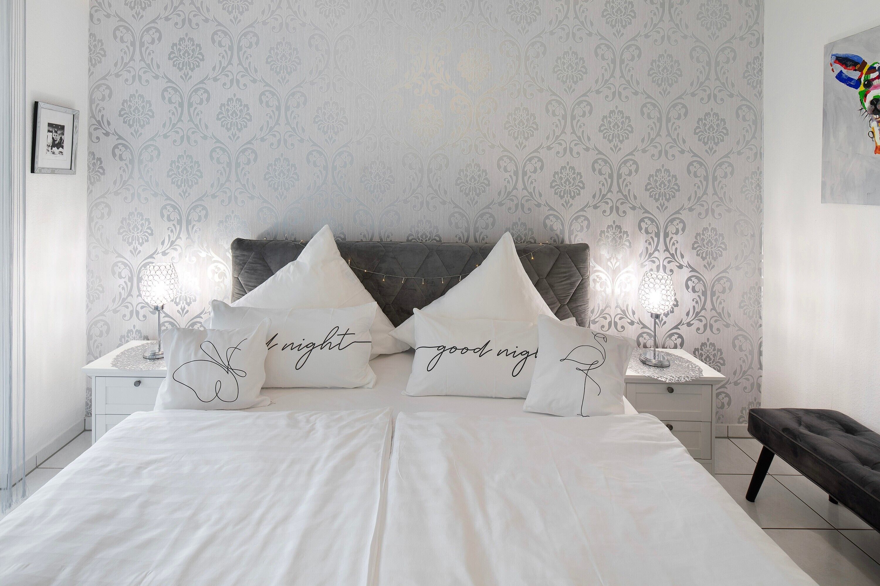 1 chambre, fer et planche à repasser, Wi-Fi gratuit, draps fournis