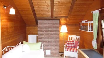 2 chambres, fer et planche Ă  repasser, Wi-Fi gratuit, draps fournis
