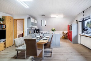 Dining - Holiday flat in Nagel in an excellent location near Lake Nagel (Nagel)