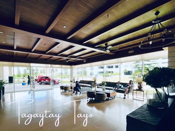 Lobby - Staycation Home in a Central Location in Tagaytay with Own Parking (Tagaytay)