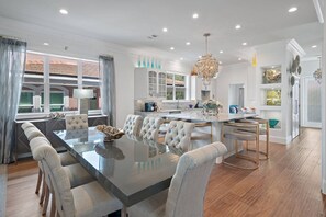Dining - Destiny Private Beach Home, Prime Location, Beach 350 yds, Golf Cart, Pool/HotTub/Tennis/Pickleball (Destin)
