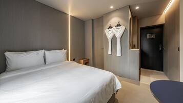 Standard Double | 1 bedroom, soundproofing, free WiFi, bed sheets