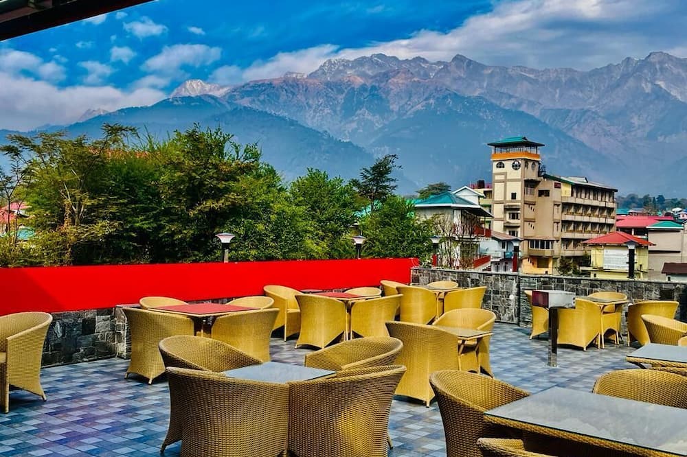 Hotel Suryadev