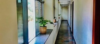 Hotel Suryadev