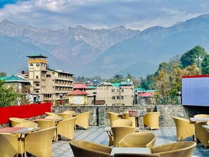 Rooftop terrace - Hotel Suryadev (Palampur)