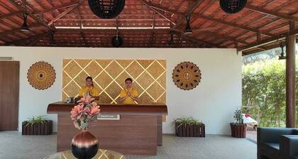 Chandanvan Club & Resort