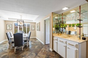 Unclassified image, 3 of 49, button