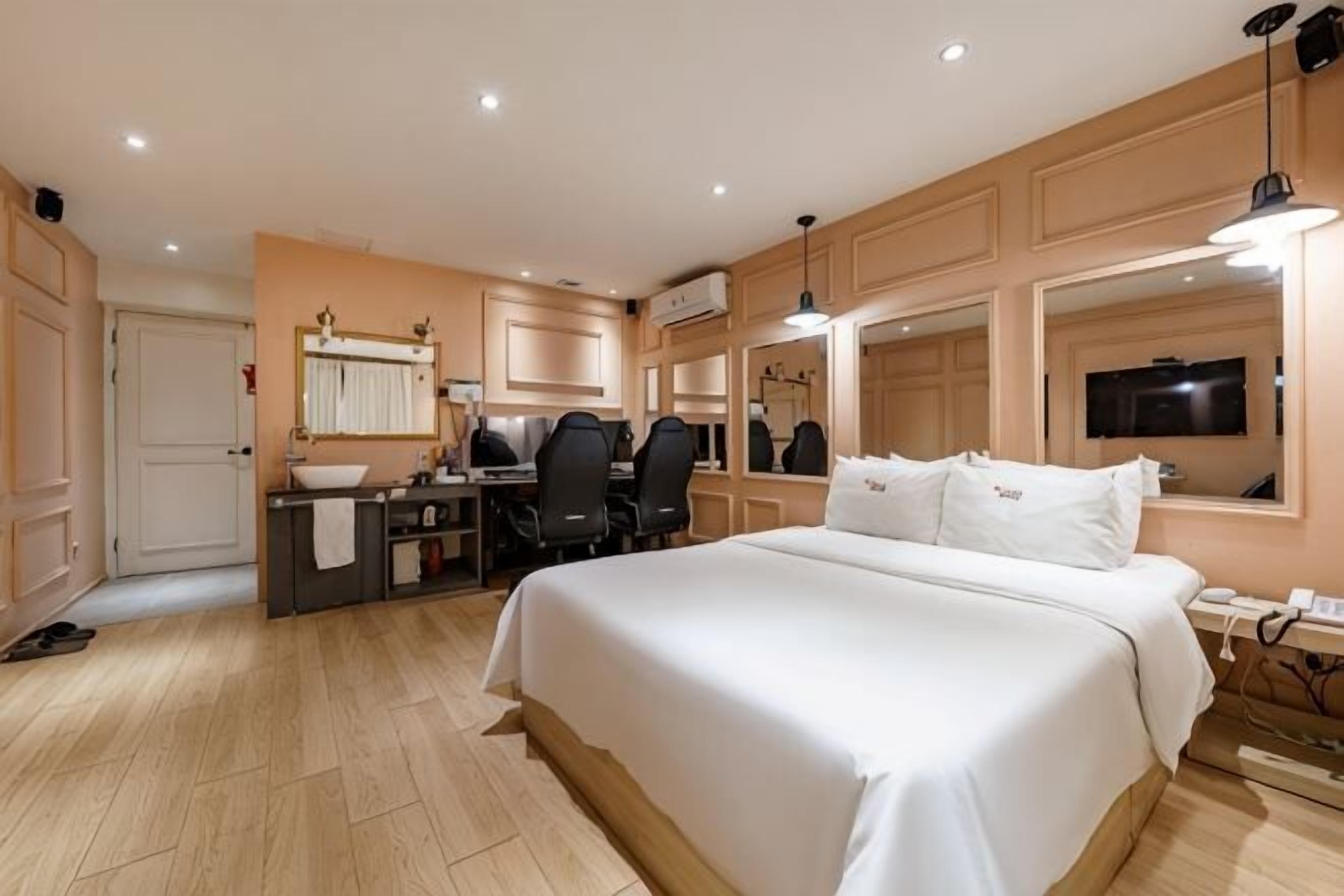Décoration personnalisée, ameublement personnalisé, Wi-Fi gratuit