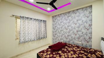 디럭스 아파트 | 1 개의 침실, 책상, 방음 설비, 무료 WiFi