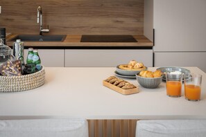 Apartment | 2 bedrooms - 2-bdr SV Elegance Luxury Apt With Shared Pool (Glyfada)