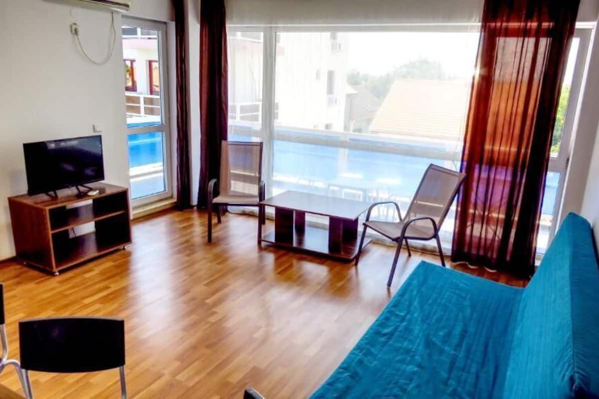 1 bedroom, soundproofing, iron/ironing board, free WiFi