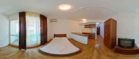 1 bedroom, soundproofing, iron/ironing board, free WiFi