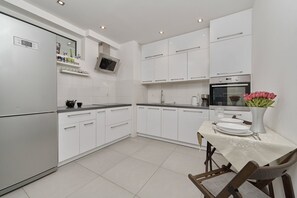 公寓, 1 间卧室, 阳台 | 私人厨房 | 电热水壶、烤面包机