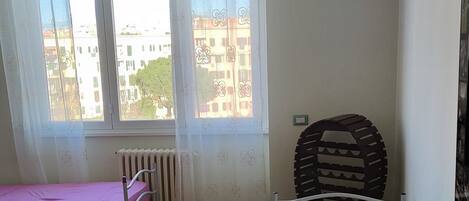 2 slaapkamers, gratis wifi, beddengoed