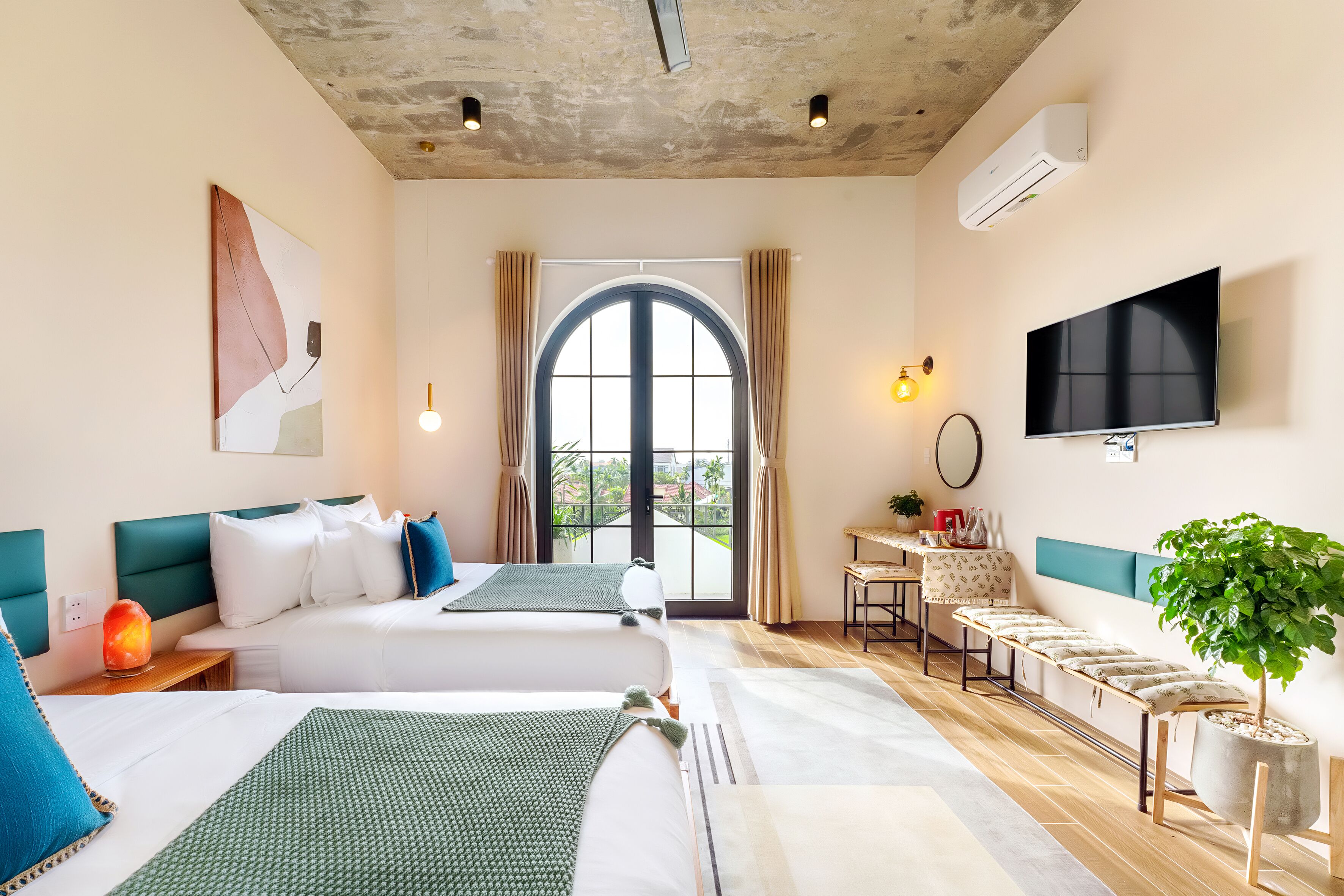 Egyptian cotton sheets, premium bedding, down duvets