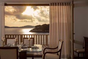 Dining - 7 Bedroom Villa Sí with Private Sea Access (Dubrovnik)