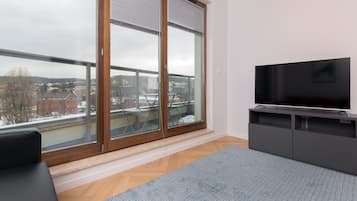 Apartment, 1 Bedroom, Balcony | Living room