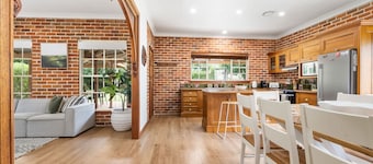 6 Minutes from Bathurst CBD - The Estait Homestead - Laffing Waters Retreat