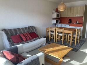 TV - 2-room cabin for 6, south balcony - Alpe d'Huez (Huez)