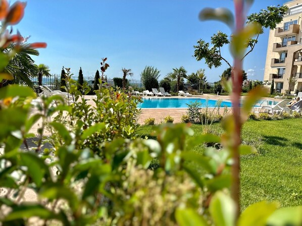 Outdoor pool - MENADA * Ipanema * Cozy family apartment (Sveti Vlas)