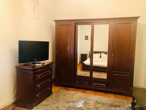 2 Schlafzimmer, Bügeleisen/Bügelbrett, WLAN, Bettwäsche