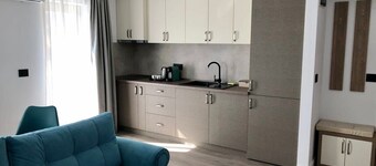 Modern New and Elegant Apartment -PNM Residence D1