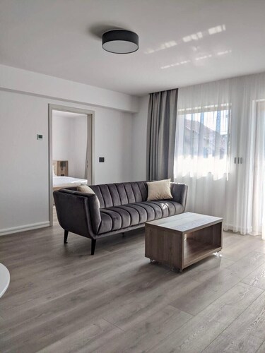 Modern Apart in North Timisoara -PNM Residence D4