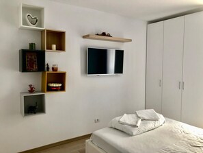 2 Schlafzimmer, Bügeleisen/Bügelbrett, WLAN, Bettwäsche