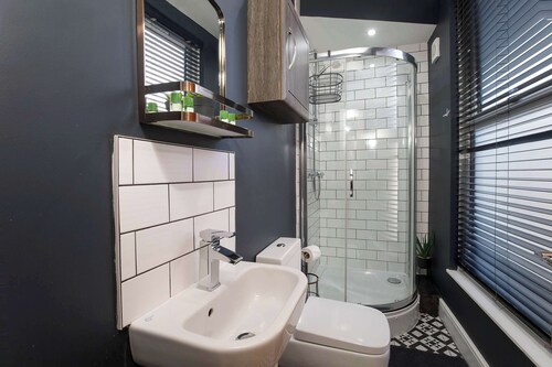 3 bedroom apartment in central York