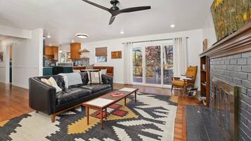 Télévision, espaces bureaux