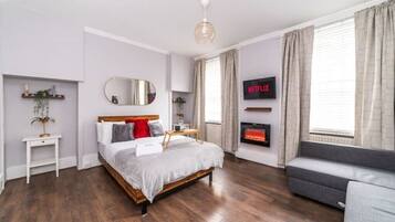 Fer et planche Ă repasser, Wi-Fi, draps fournis