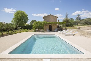 Pool - Villa avec piscine (Saint-Saturnin-lès-Apt)
