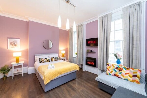 1 soverom, strykejern/-brett, reiseseng for barn og wi-fi (inkludert)