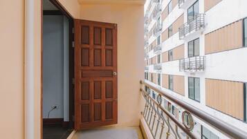 Standard Double Room, 1 King Bed, Non Smoking, City View | Balcony view