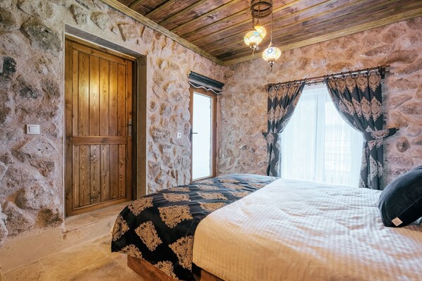 Triple Room, Balcony