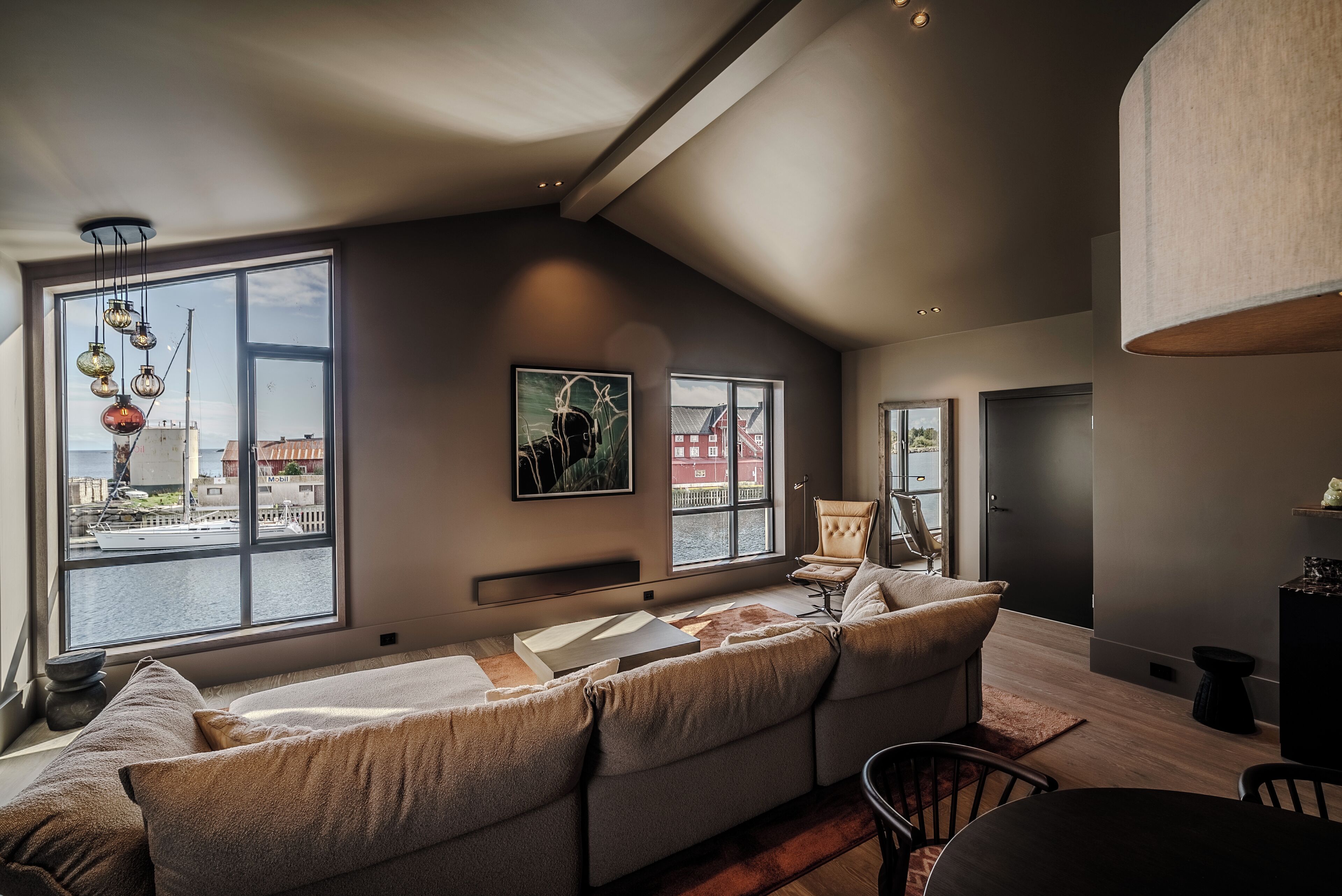 Loft suite with ocean view | Premium bedding, down comforters, minibar, desk