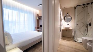 Superior Apartment, Terrace | Bathroom | Shower, hair dryer, towels, soap