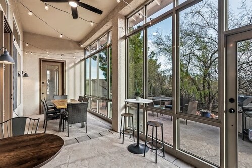 Attached game room! Spacious 4 BR Home near Sedona