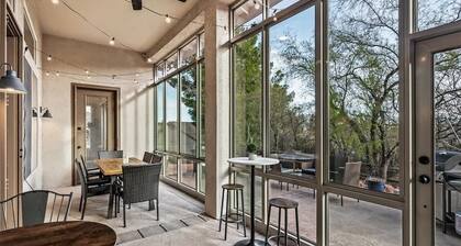 Attached game room! Spacious 4 BR Home near Sedona