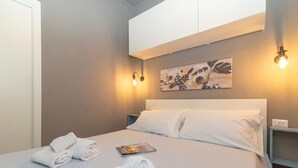 Unclassified image, 5 of 24, button - White Sand House (Olbia)