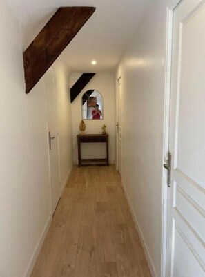 Interior - Maison Périgoudine (Saint-Philippe-d'Aiguille)