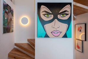 Interior - Chic 2-bedroom Home - Richmond Upon Thames (London)