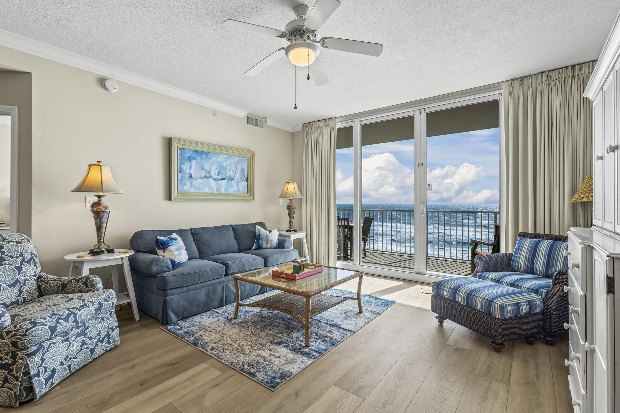 Beachfront Luxury: with Pool & Balcony for Sunset Bliss