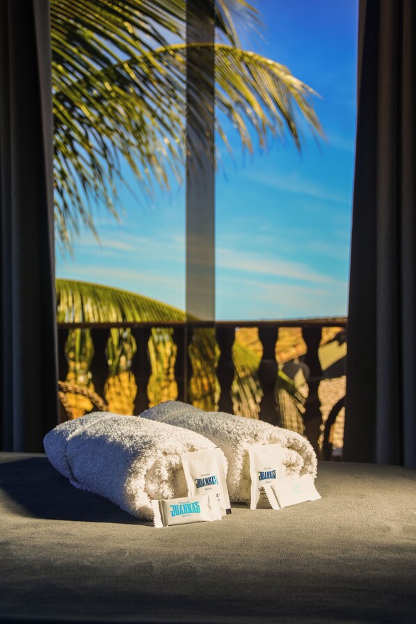 Superior Double Room | Minibar, free WiFi, bed sheets