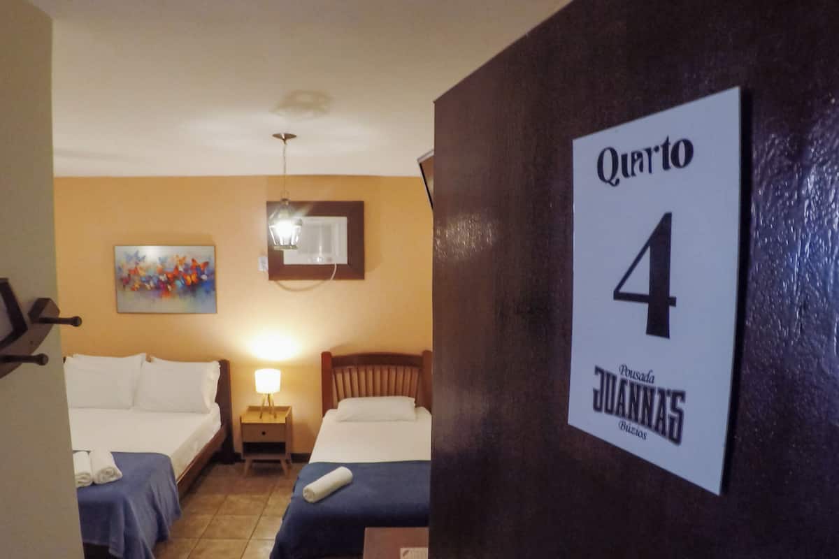 Standard Triple Room | 1 bedroom, minibar, free WiFi, bed sheets