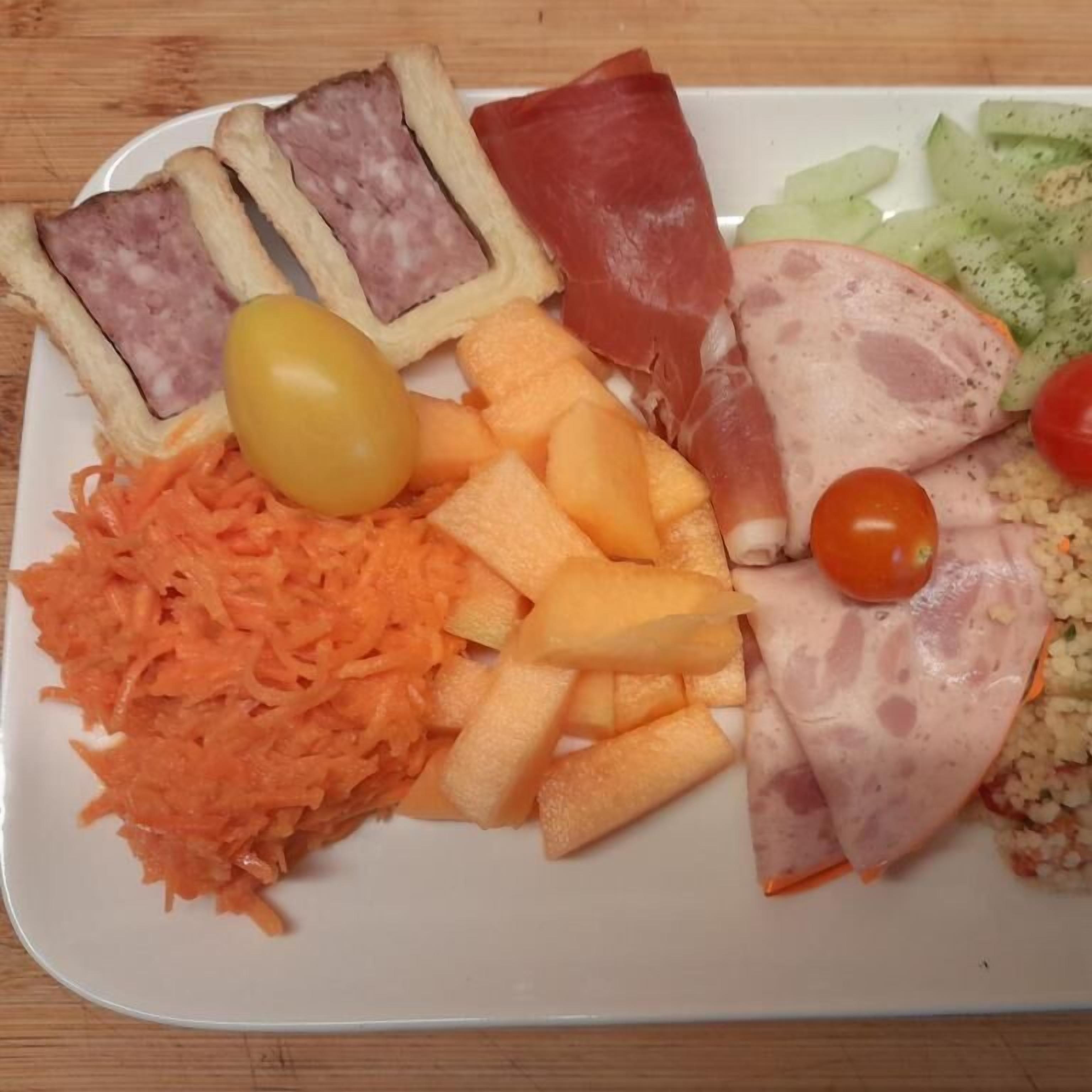 餐飲