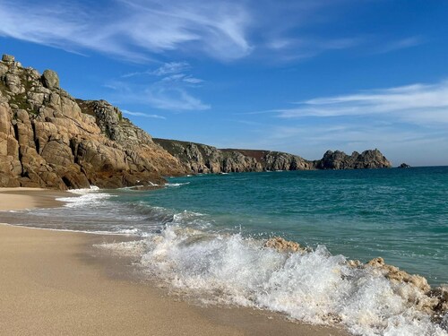 Panoramic sea views, overlooking the beach – on the South West Coast Path