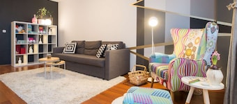 One bedroom apartment with free parking, WIFI