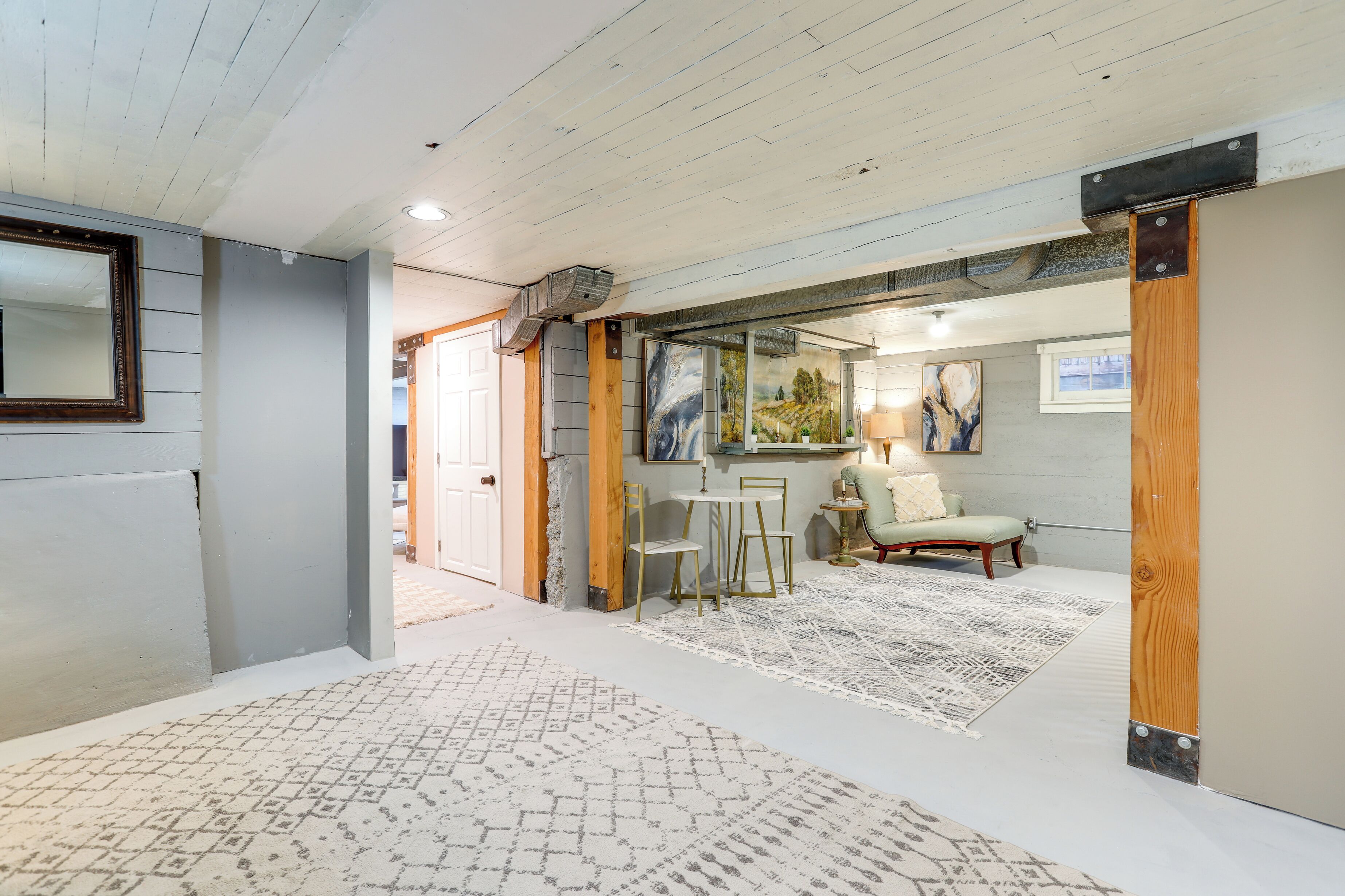 Apartment (0 Bedroom) | Interior